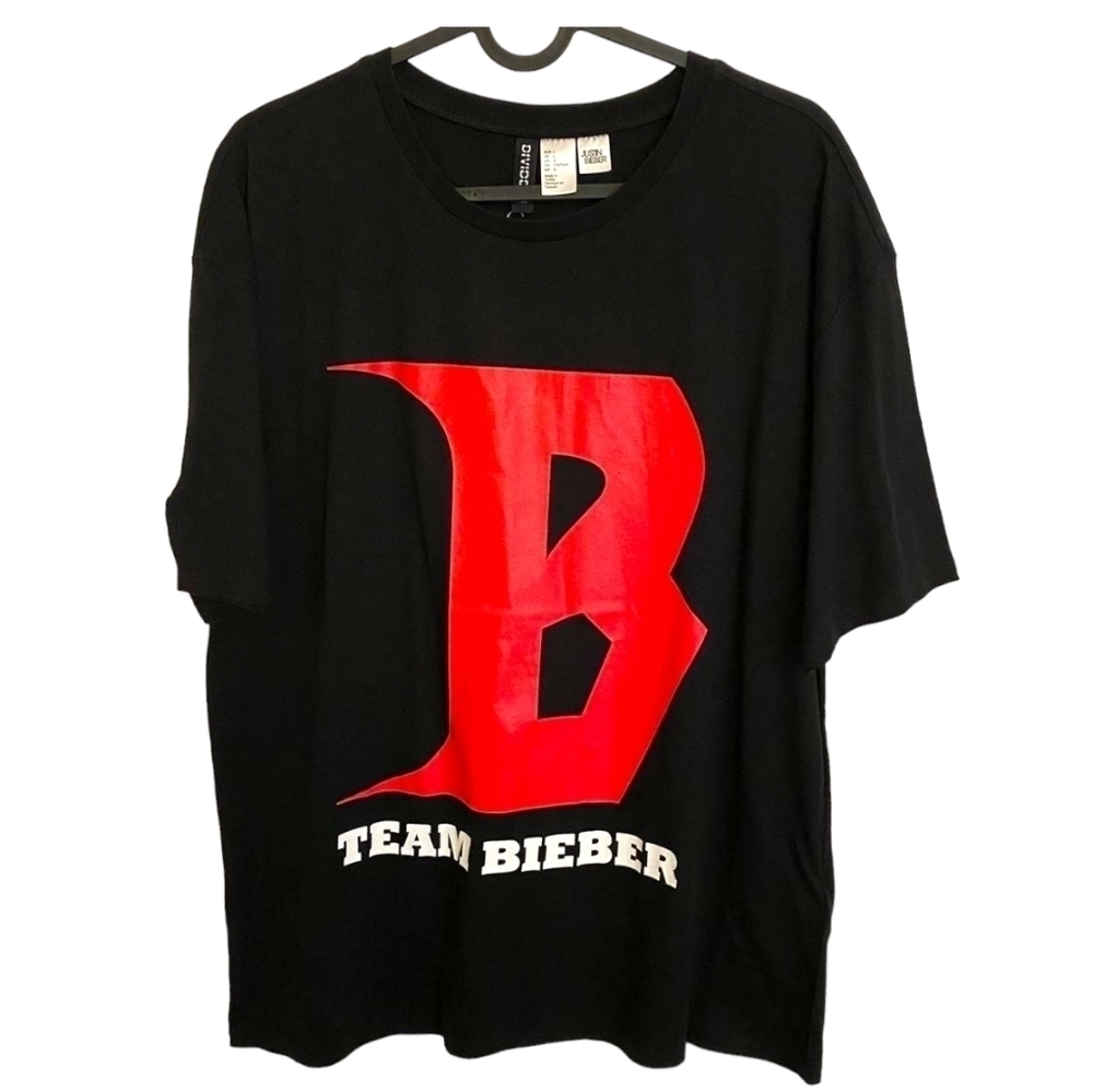 JUSTIN TEAM BIEBER Stadium Tour 2017 T-Shirt Size L Band Tee Shirt